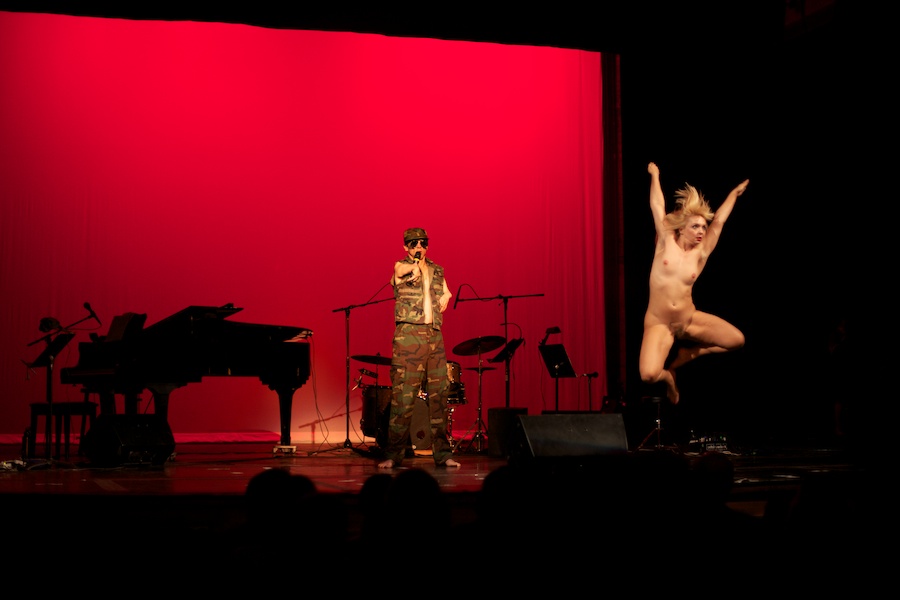 Julie Atlas Muz and Mat Fraser perform at Weimar New York for Obama, by David Kimelman